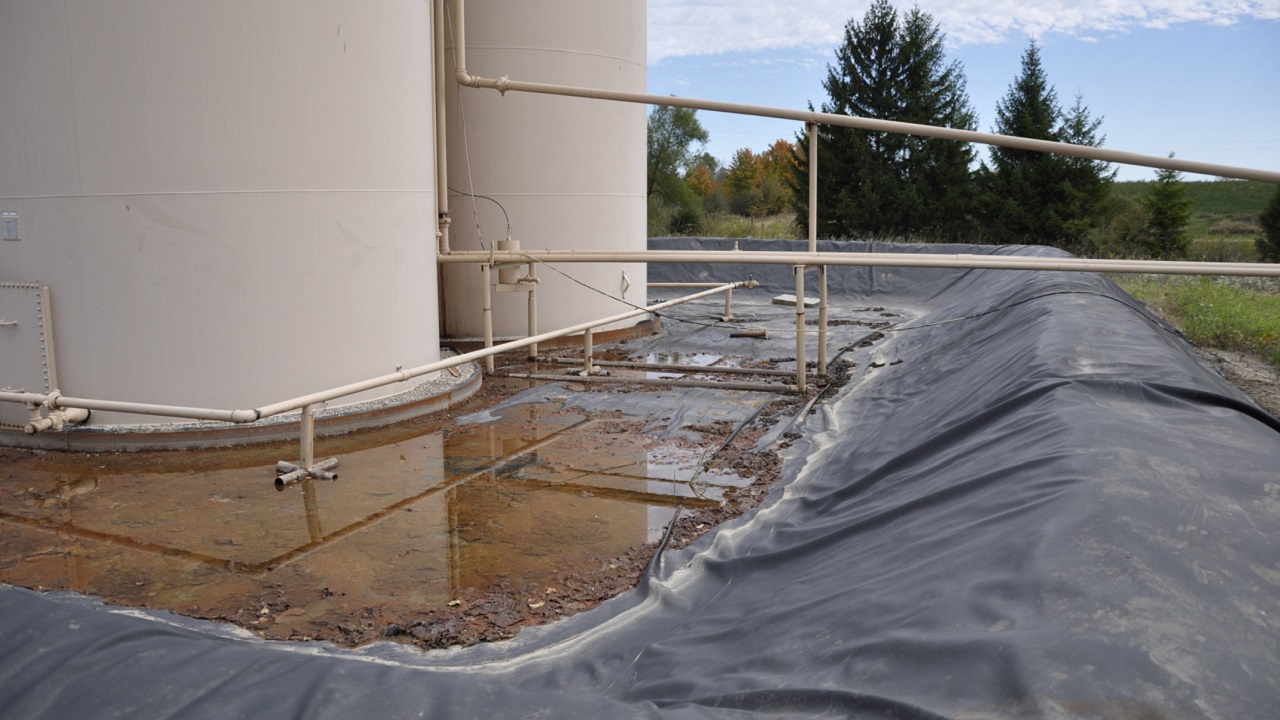 Secondary Containment Liner Plastatech